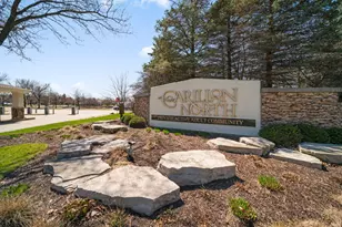 2370 Carillon Dr, Grayslake, IL 60030 - Photo 29