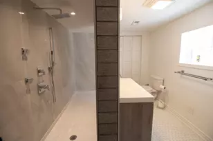 6840 30th St, Berwyn, IL 60402 - Photo 33