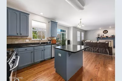 3328 Timber Creek Lane, Naperville, IL 60565 - Photo 9