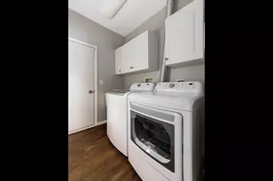 3328 Timber Creek Ln, Naperville, IL 60565 - Photo 15