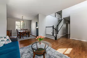 3328 Timber Creek Ln, Naperville, IL 60565 - Photo 3