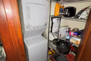 3352 S Lituanica Ave, Chicago, IL 60608 - Photo 3