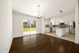 215 Hibbard Rd, Wilmette, IL 60091 - Photo 7