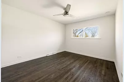 215 Hibbard Road, Wilmette, IL 60091 - Photo 17