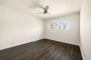 215 Hibbard Rd, Wilmette, IL 60091 - Photo 17