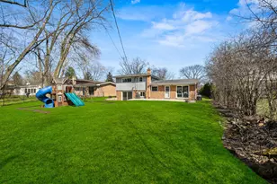 215 Hibbard Rd, Wilmette, IL 60091 - Photo 31