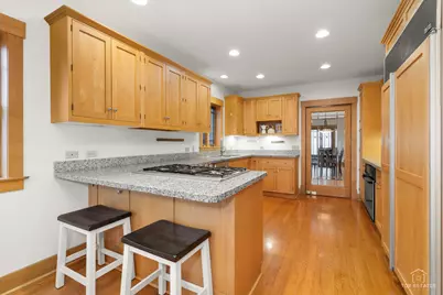 82 Lawton Road, Riverside, IL 60546 - Photo 17