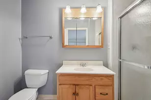 817 Belair Dr, Darien, IL 60561 - Photo 21