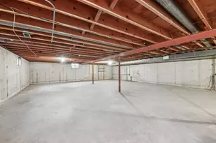 817 Belair Dr, Darien, IL 60561 - Photo 23