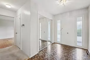 817 Belair Dr, Darien, IL 60561 - Photo 11