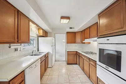 817 Belair Drive, Darien, IL 60561 - Photo 7