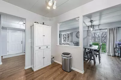 9527 S 54th Avenue #2B, Oak Lawn, IL 60453 - Photo 11