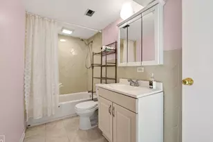 10643 S 83rd Ave, Palos Hills, IL 60465 - Photo 17