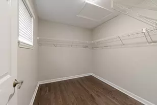 309 Bradbury Ln, Bartlett, IL 60103 - Photo 15