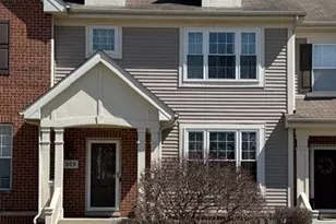 309 Bradbury Ln, Bartlett, IL 60103 - Photo 1
