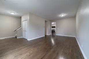 309 Bradbury Ln, Bartlett, IL 60103 - Photo 3