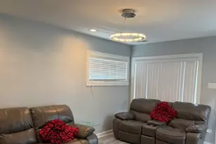 15541 6th Ave, Phoenix, IL 60426 - Photo 3