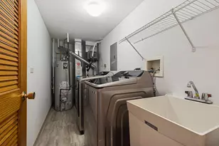 6881 Geneva Dr, Tinley Park, IL 60477 - Photo 21