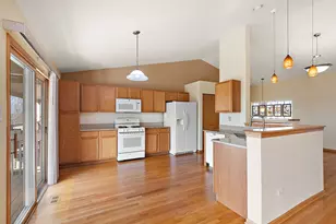 6881 Geneva Dr, Tinley Park, IL 60477 - Photo 5