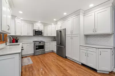 15120 Spruce Lane, Oak Forest, IL 60452 - Photo 9