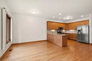 16733 Summercrest Ave, Orland Park, IL 60467 - Photo 9