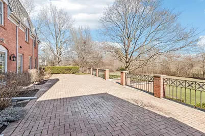 545 Windsor Road, Inverness, IL 60067 - Photo 69