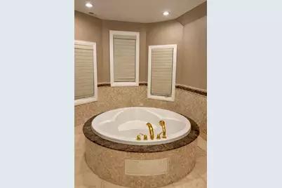 7381 S Madison Street, Burr Ridge, IL 60527 - Photo 19