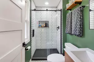 920 W Firestone Dr, Hoffman Estates, IL 60192 - Photo 13