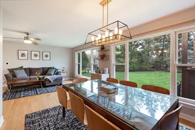 920 W Firestone Drive, Hoffman Estates, IL 60192 - Photo 5