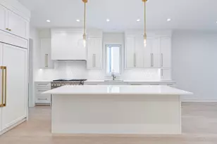 2026 N Orleans St, Chicago, IL 60614 - Photo 3