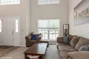 1811 Prairie Ridge Dr, Plainfield, IL 60586 - Photo 7