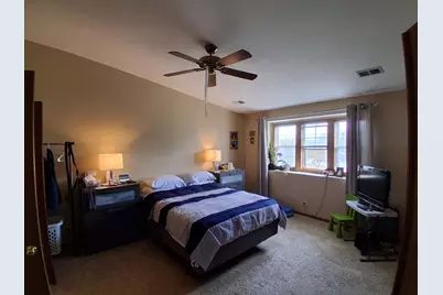 2904 Heatherwood Drive #4, Schaumburg, IL 60194 - Photo 7