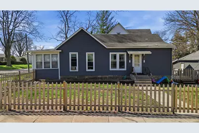 403 S 8th Street, Dekalb, IL 60115 - Photo 5