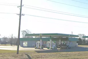 11225 N 2nd St, Machesney Park, IL 61115 - Photo 1