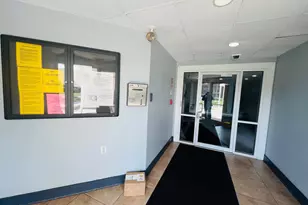 1750 N Marywood Ave, Aurora, IL 60505 - Photo 5