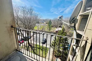 1750 N Marywood Ave, Aurora, IL 60505 - Photo 19