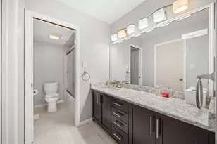 90 Golfview Ln, Frankfort, IL 60423 - Photo 9