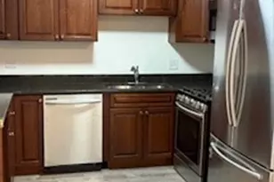 22A Kingery Quarter, Willowbrook, IL 60527 - Photo 3