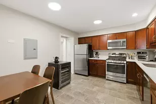 1333 Maple Ave, Evanston, IL 60201 - Photo 7