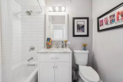 3180 N Lake Shore Drive #2H, Chicago, IL 60657 - Photo 21