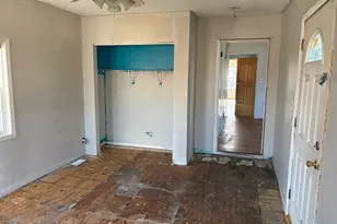 15129 Lexington Ave, Harvey, IL 60426 - Photo 17