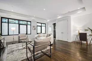 668 N Kingsbury St, Chicago, IL 60654 - Photo 5