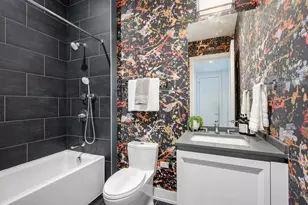 668 N Kingsbury St, Chicago, IL 60654 - Photo 21