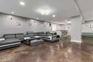 605 Independence Ave, Sycamore, IL 60178 - Photo 31