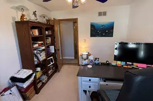 100 Village Creek Dr, Lake in the Hills, IL 60156 - Photo 19