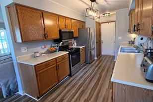 100 Village Creek Dr, Lake in the Hills, IL 60156 - Photo 5