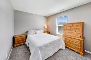 2631 Carlisle Ln, Hampshire, IL 60140 - Photo 17