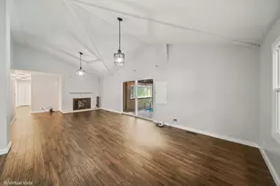 1149 Gail Ln, Sleepy Hollow, IL 60118 - Photo 7