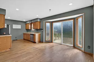 2683 Bluffside Dr, Rockford, IL 61109 - Photo 13