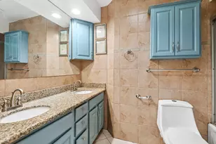 9738 Keystone Ave, Skokie, IL 60076 - Photo 13